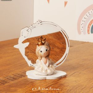 Ballerina in porcellana con supporto in legno Claraluna